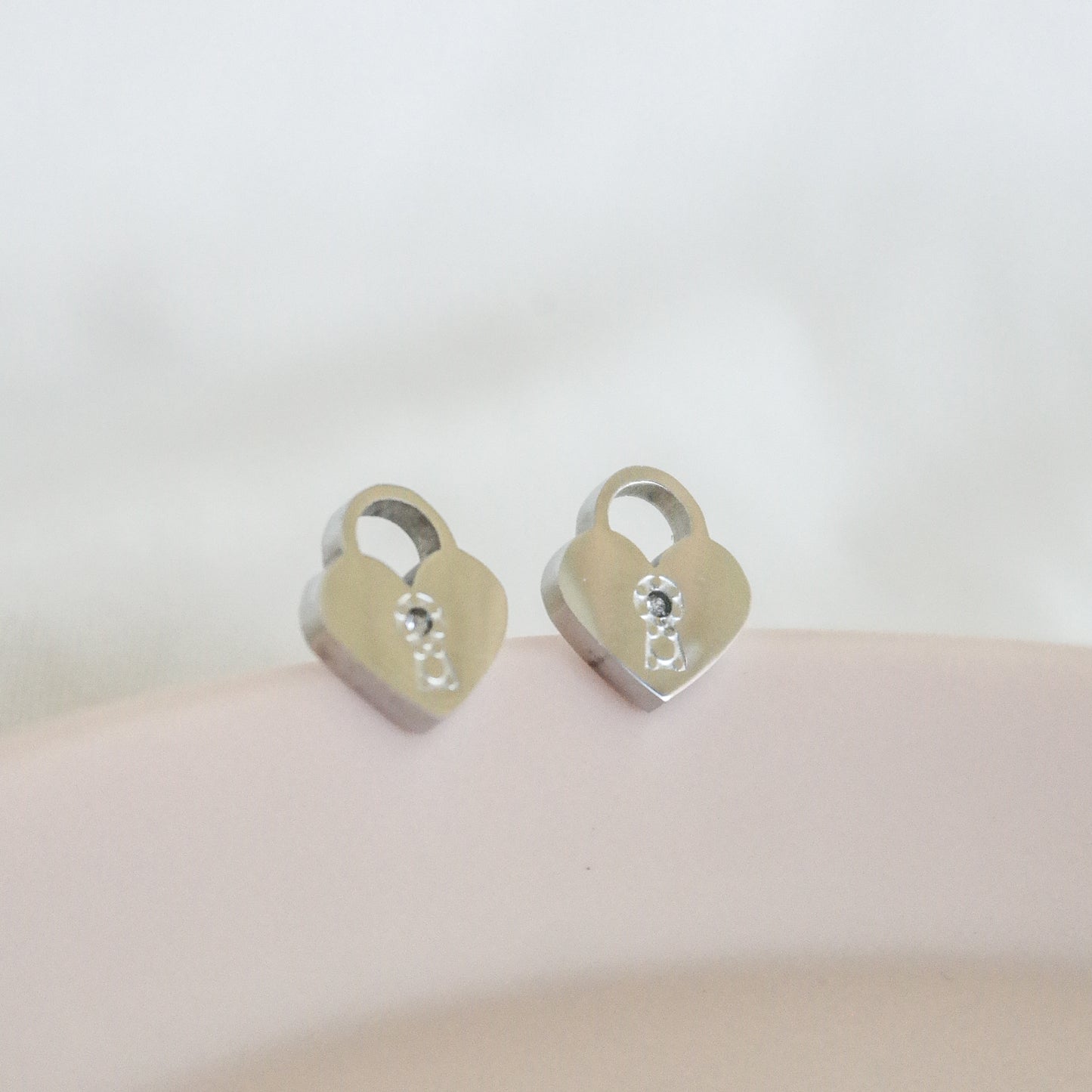 Pendientes Candado