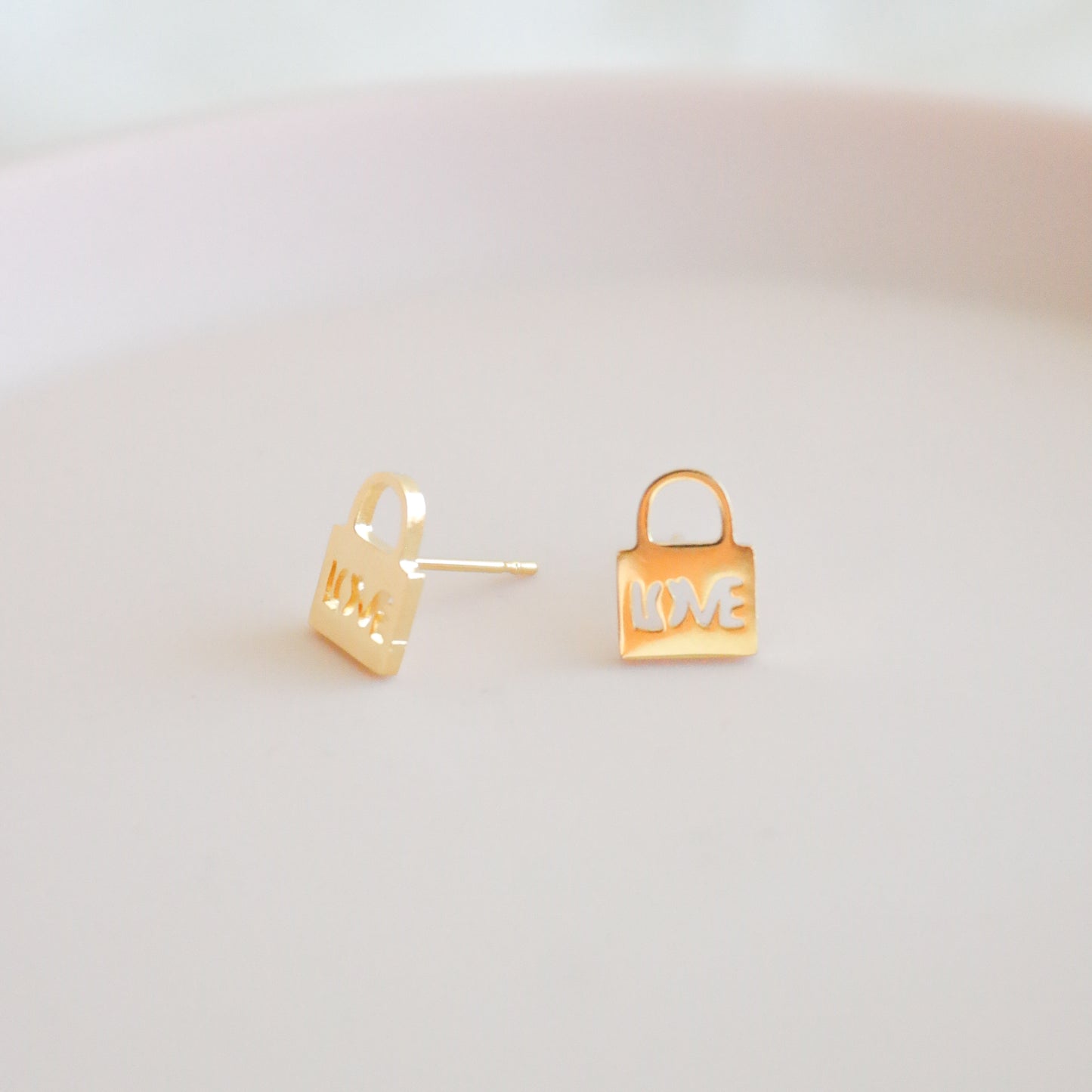 Pendientes Candado