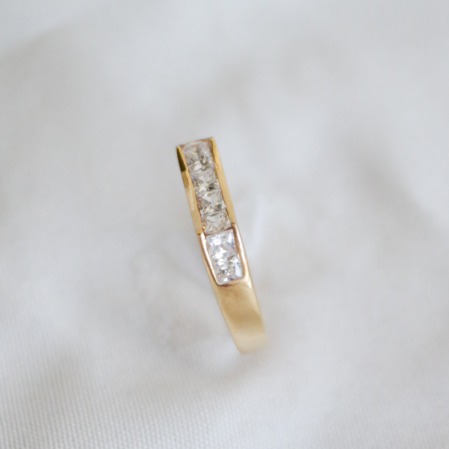 Anillo Diana