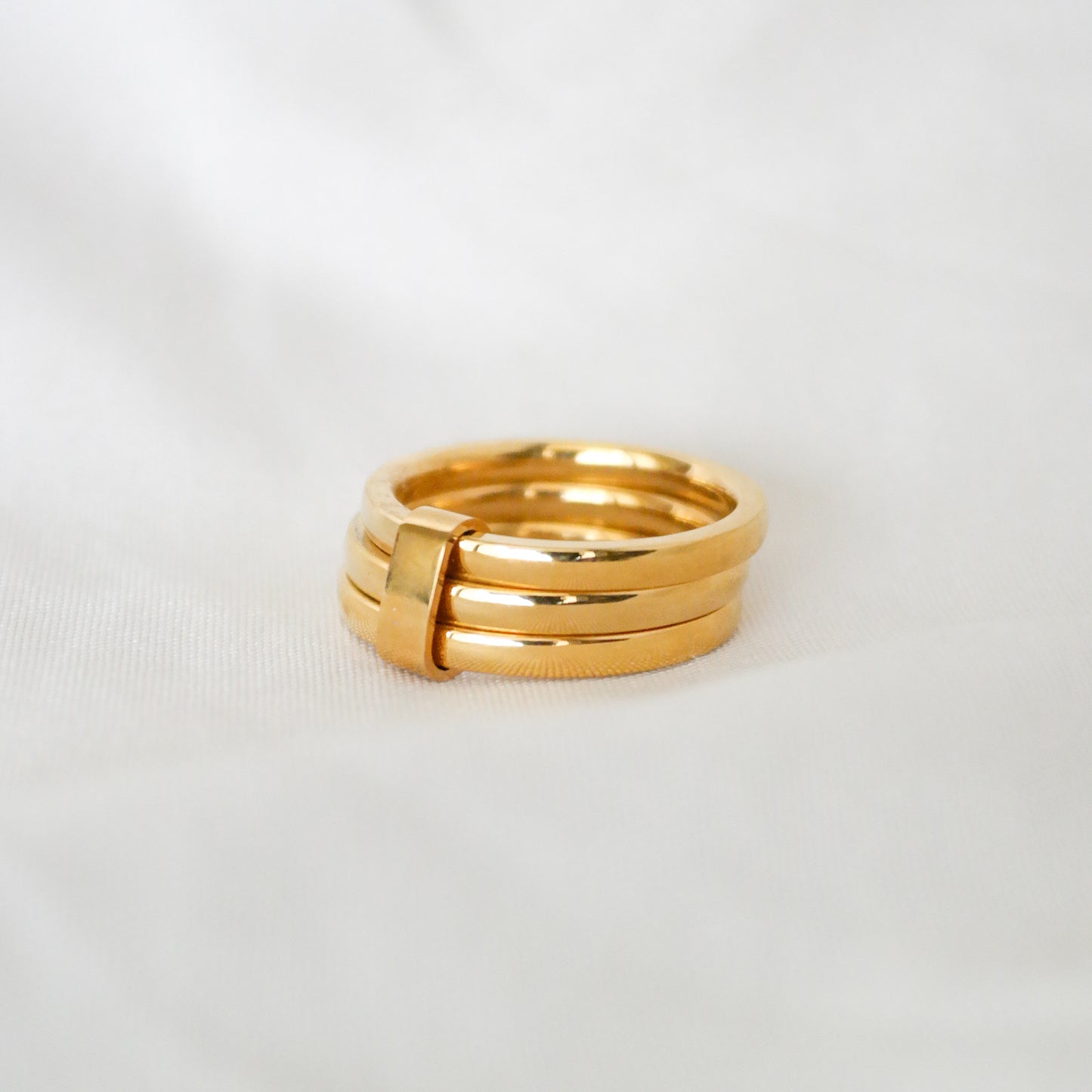 Anillo Alicia