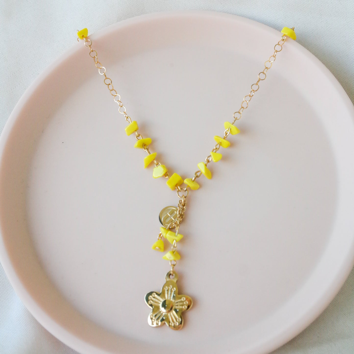 Collar Moya