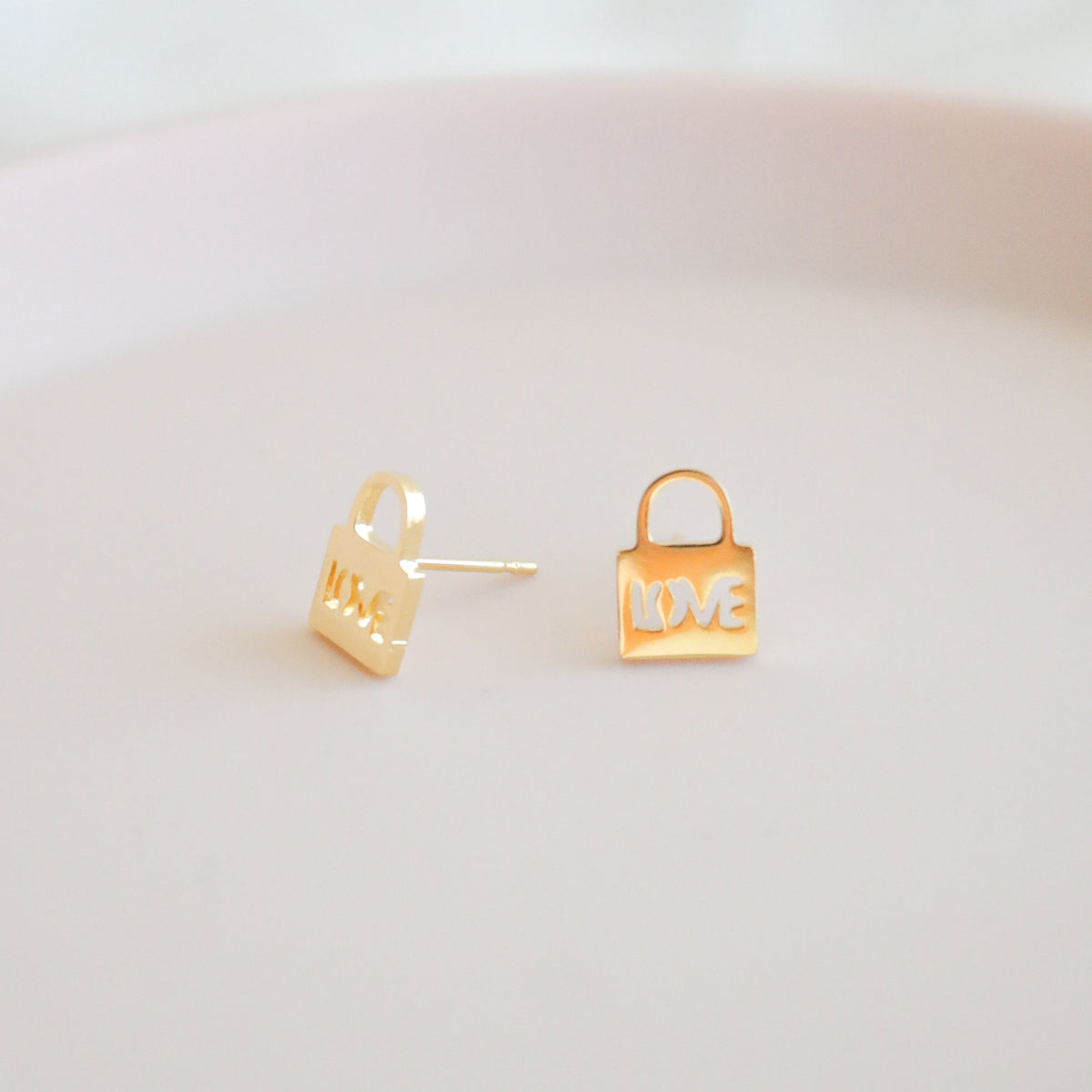 Pendientes Candado