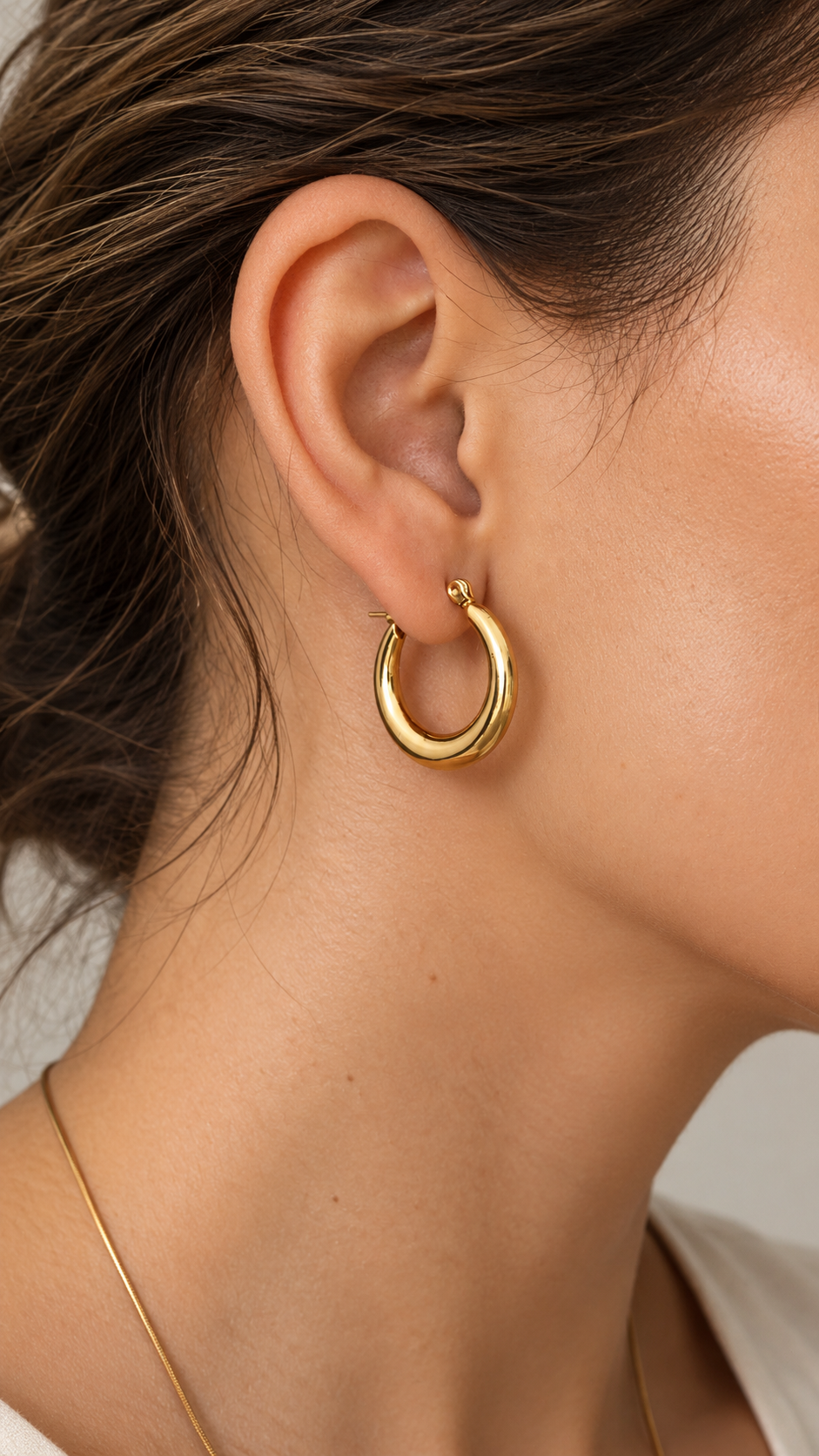 Olivia Hoop Earrings