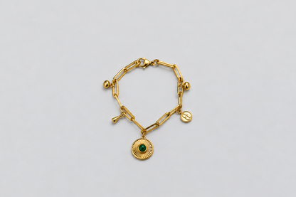 Pulsera de acero inoxidable con medallón verde