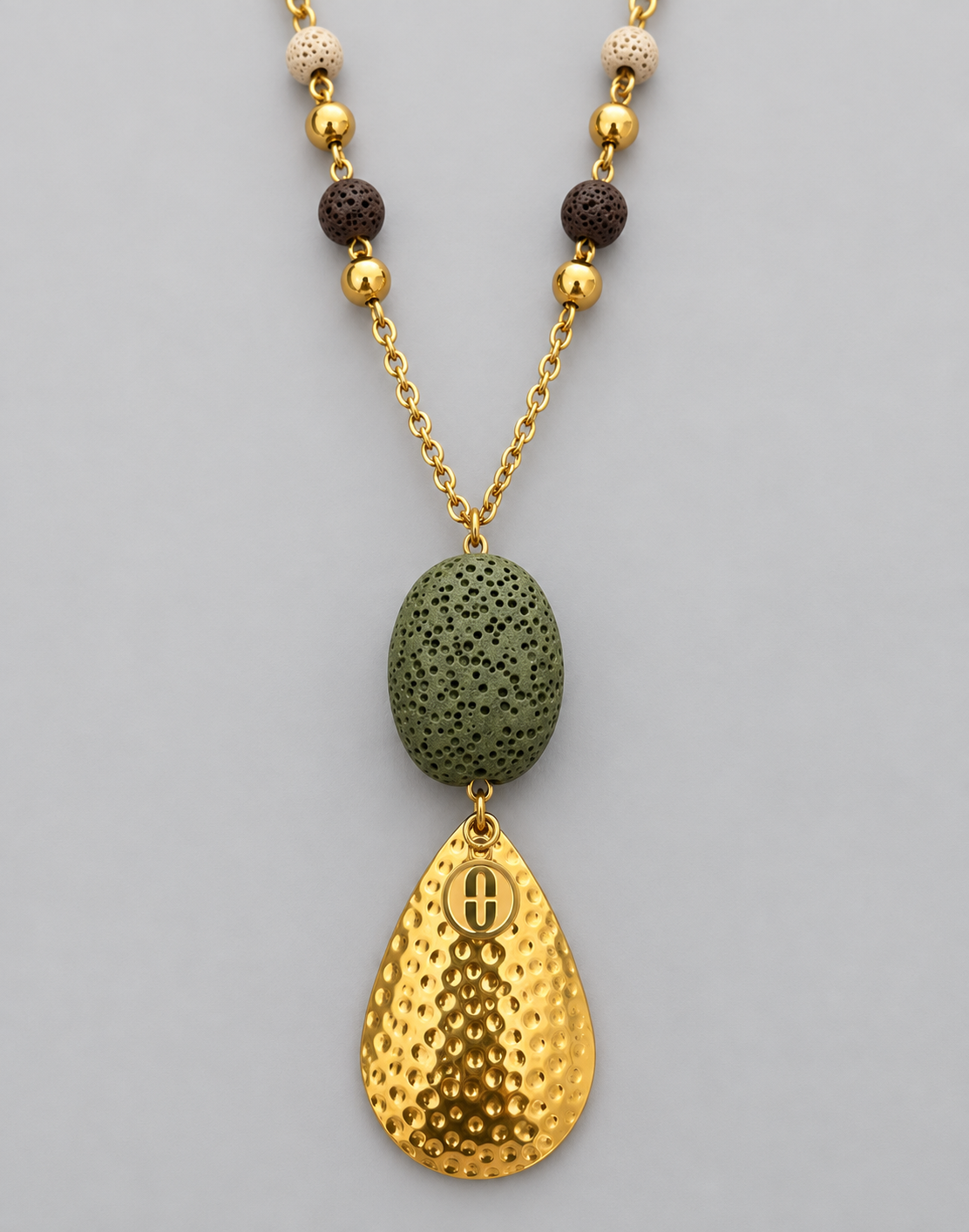 Collar Volcán